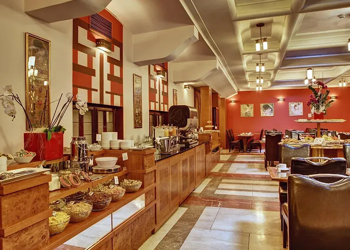 Hotel Majestic Plaza