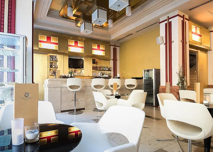 Hotel Majestic Plaza
