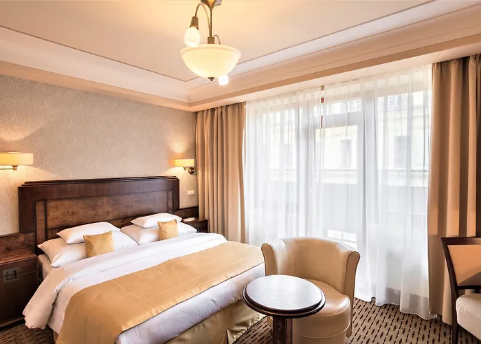 Hotel Majestic Plaza
